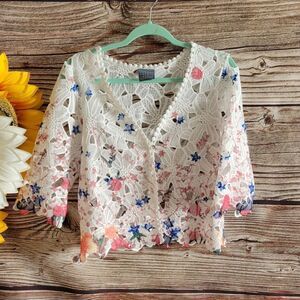 Rabbit Rabbit Rabbit 🐇  Designs Lacey cropped cardigan Women's medium pre-owned